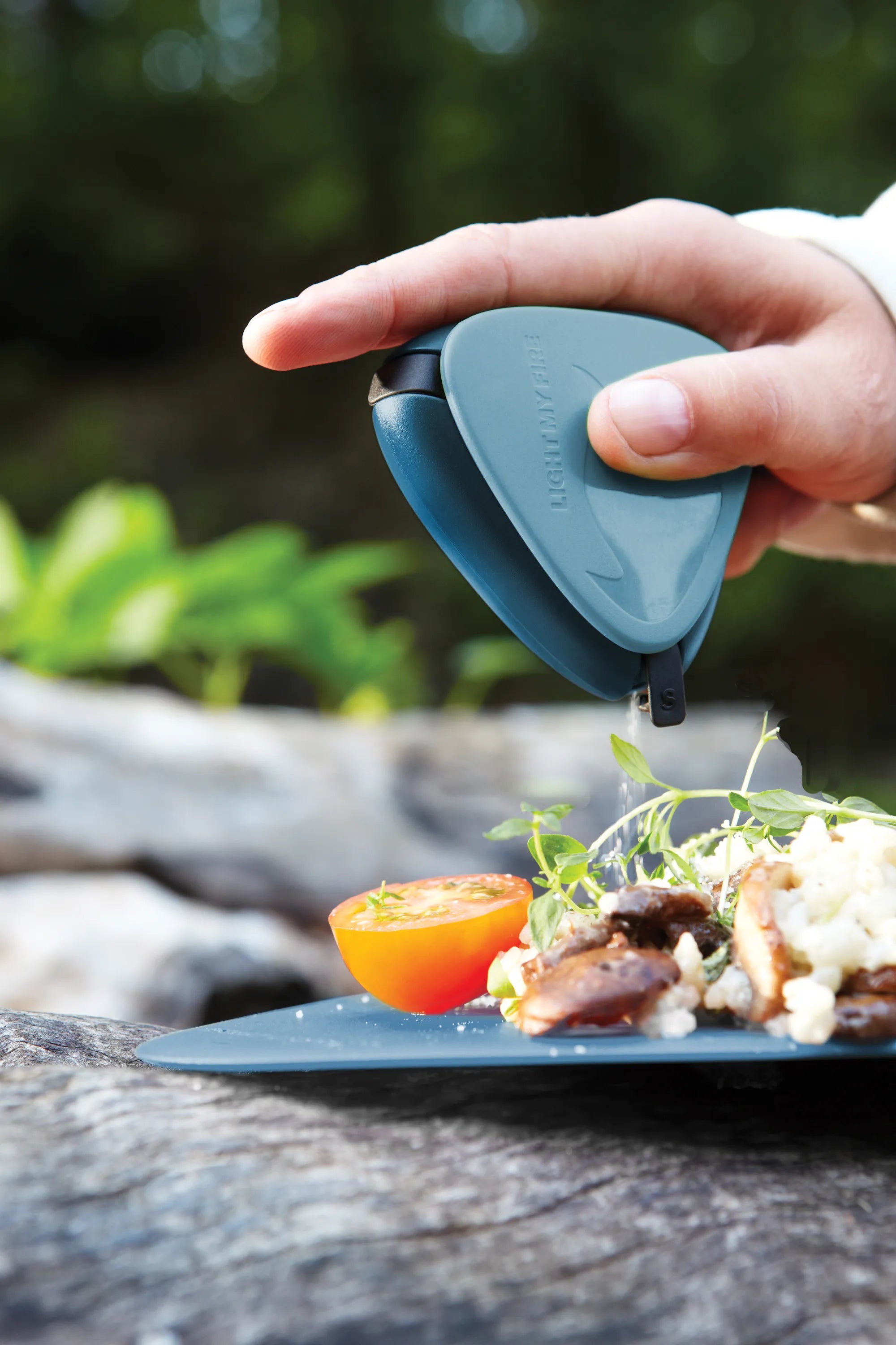 Salt&Pepper plus BIO - 2 in 1 Pfeffer und Salzstreuer fürs Camping