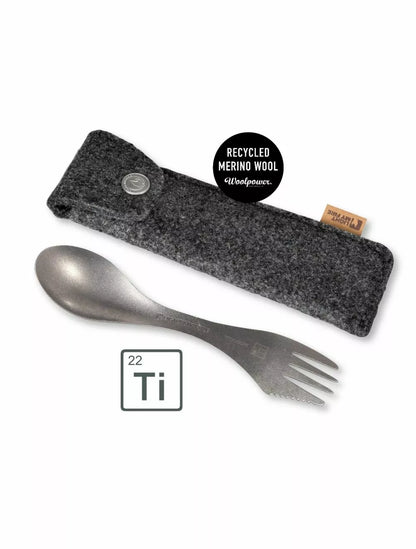 Spork Titanium - couteau, fourchette et cuillère en un, avec étui de protection